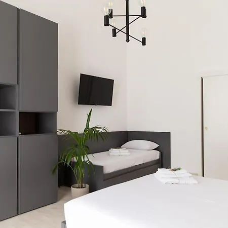 Home72 * تراني
